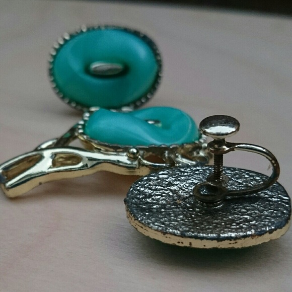 Whirlpool Pendant with Earrings🌀 - Picture 3 of 6